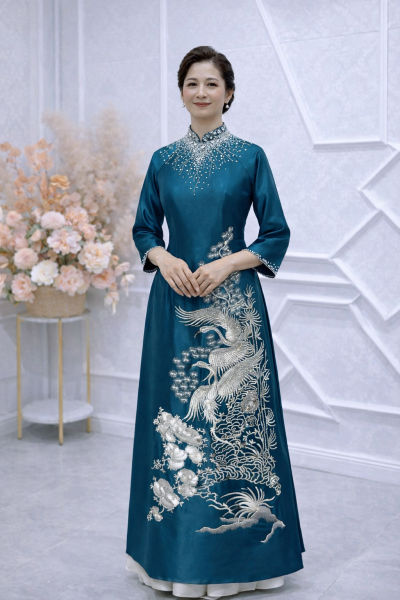 Áo dài bà sui màu xanh cổ vịt thêu họa tiết phụng hoàng ép đá (2X)