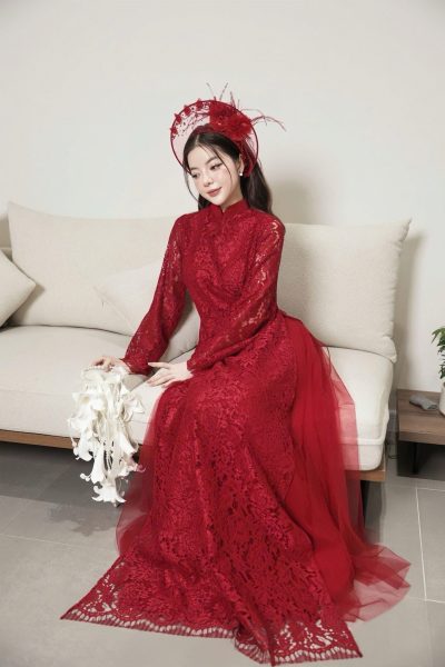Áo dài cưới cô dâu màu đỏ ren hoa nổi cách tân cao cấp