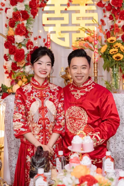 Cặp áo khoả Trung Hoa thêu con công chữ hỷ đôi