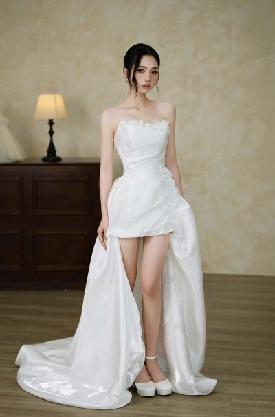 Váy cưới cô dâu đi bàn màu trắng Ivory Swan Couture