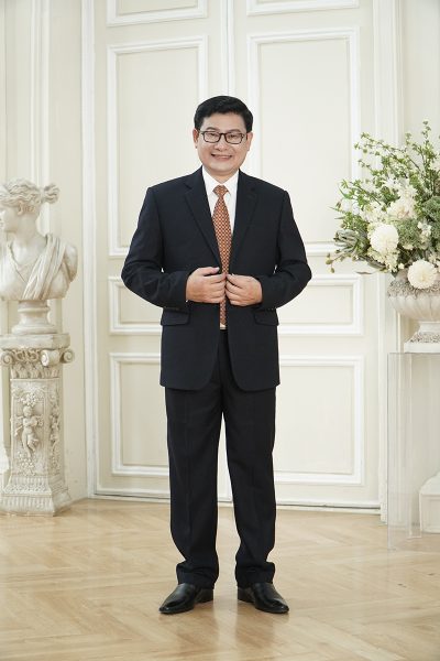 Vest trung niên màu đen kèm ghile