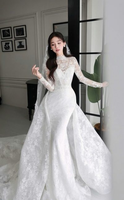 Váy cưới cô dâu đuôi cá tay dài kèm tà ren mi cao cấp
