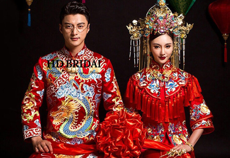 Mẫu áo khỏa phong cách hoàng gia sang trọng