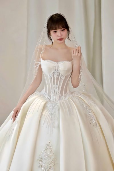 Mẫu váy cưới MOONLIGHT TIARA Disney couture