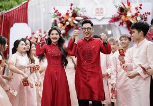 Thuê Áo Dài TPHCM Đẹp, Giá Tốt | HD Bridal