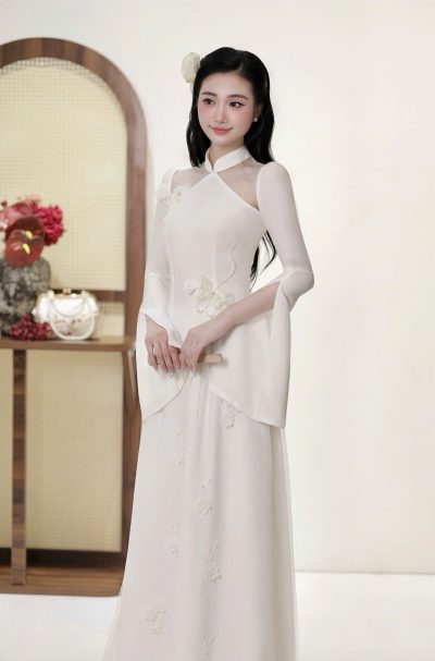 Mẫu áo dài cô dâu màu trắng lụa Hong Kong phối tay cách điệu