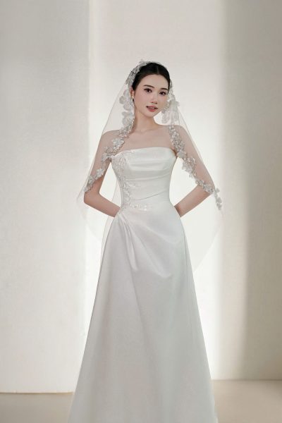Mẫu váy cưới cô dâu đi bàn HD Couture – Moonveil Grace