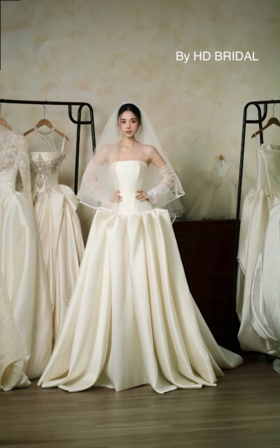 Mẫu váy cưới Imperial Étoile by HD BRIDAL couture