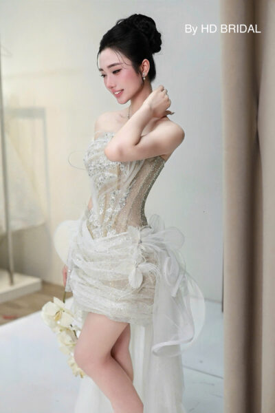 Mẫu váy cưới after party Veloura Haute Couture