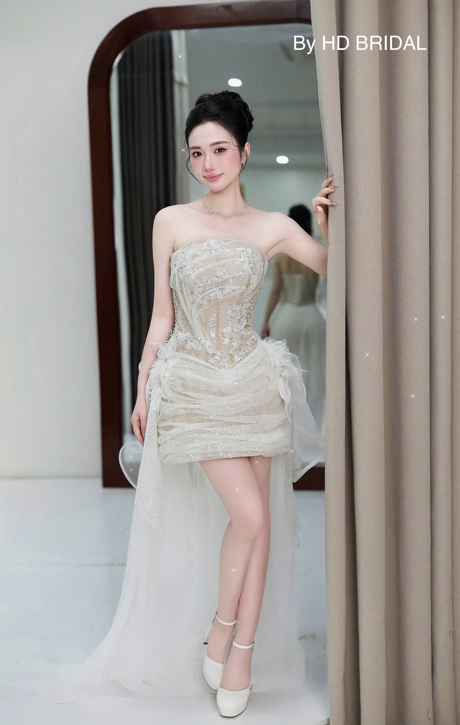 Mẫu váy cưới after party Veloura Haute Couture