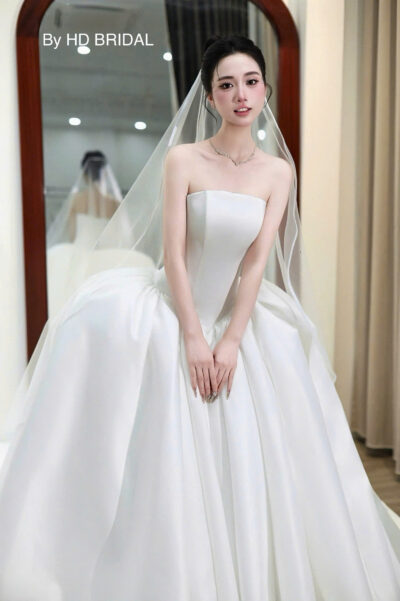 Mẫu váy cưới Aurora Étoile by HD BRIDAL