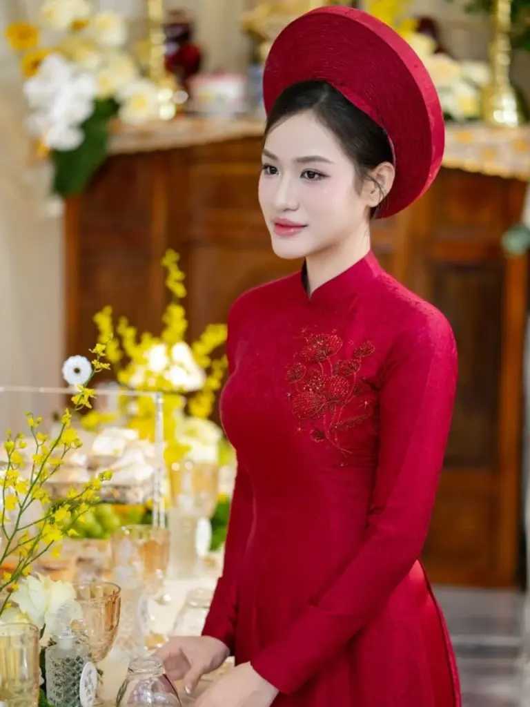 ÁO DÀI CẨM TÚ