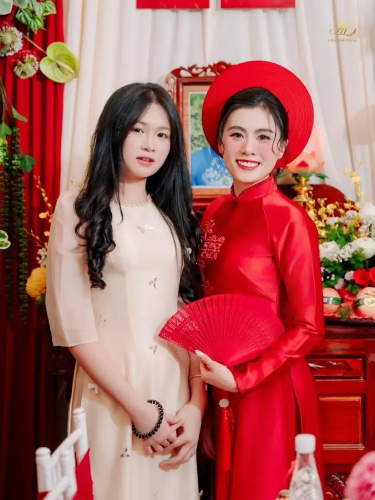 Áo dài gia đình đẹp cho lễ cưới hỏi tại Bình Dương với nhiều kiểu dáng sang trọng