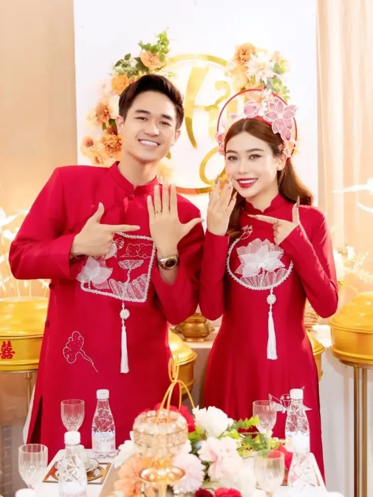 Thuê áo dài truyền thống TPHCM tại HD Bridal với nhiều mẫu đẹp và chất lượng