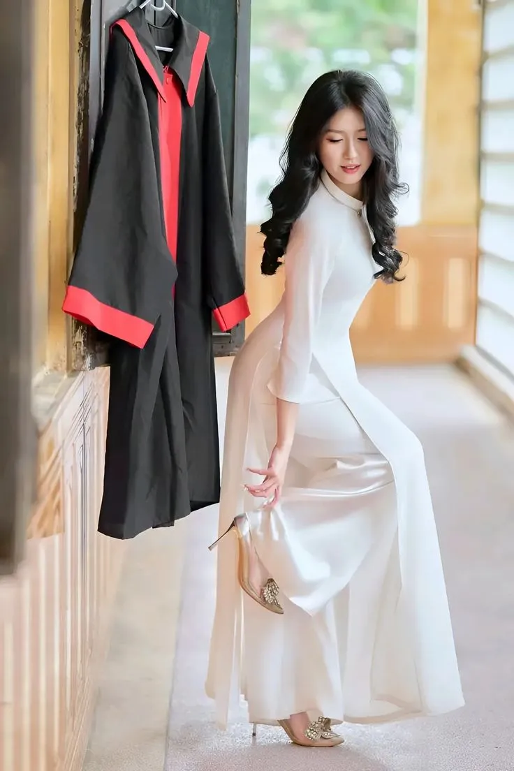 Những Dịp Phổ Biến Cần Thuê Áo Dài Trắng Học Sinh