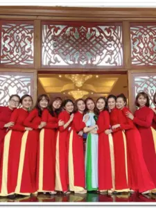 Thuê Áo Dài Lễ Tân Đẹp, Chuyên Nghiệp Nhiều Mẫu Thiết Kế