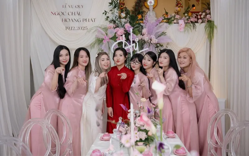Thuê áo dài Thủ Đức với nhiều mẫu đẹp tại HD Bridal